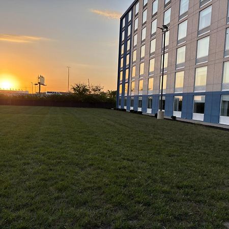 Delta Hotels By Marriott Indianapolis Airport Kültér fotó
