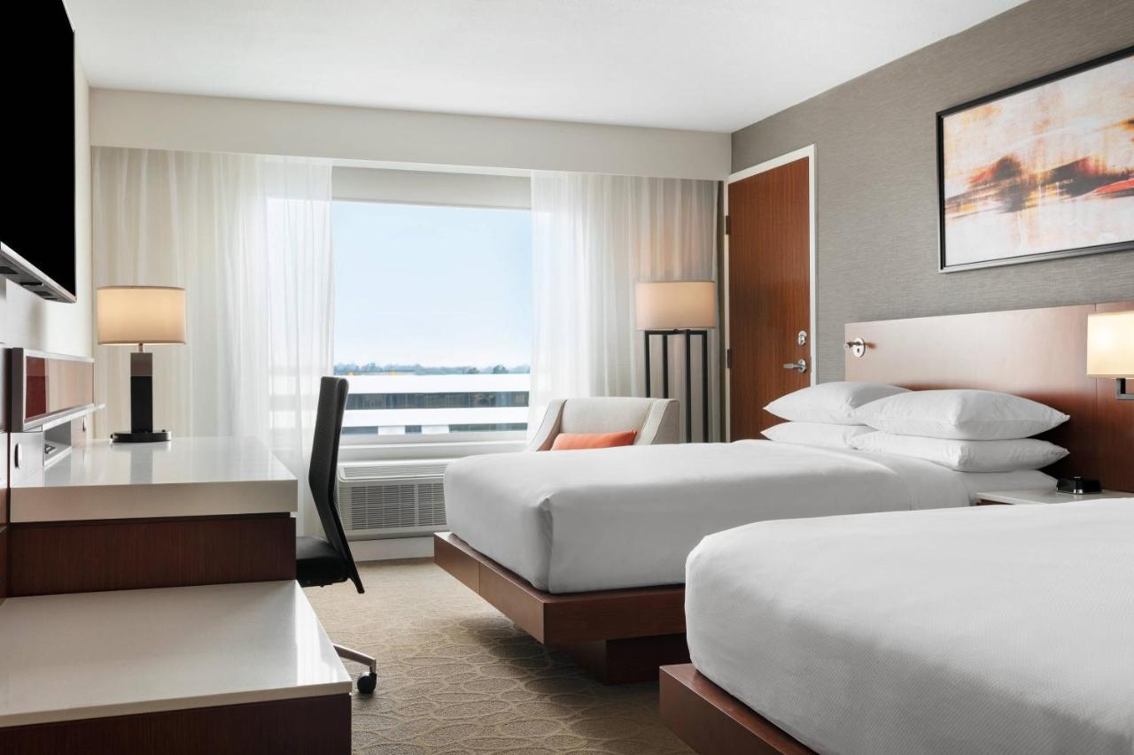 Delta Hotels By Marriott Indianapolis Airport Kültér fotó